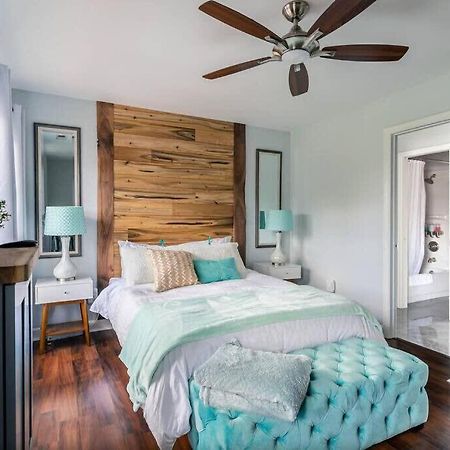 Walk To Broadway Charming Modern Historic Townhome Nashville Bagian luar foto