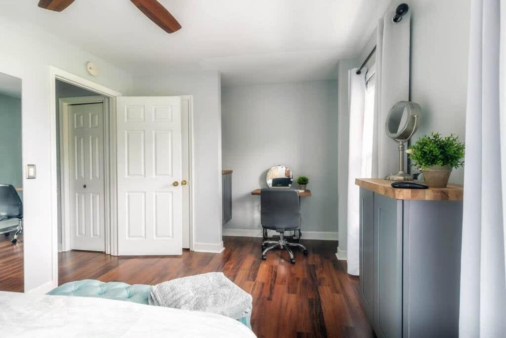 Walk To Broadway Charming Modern Historic Townhome Nashville Bagian luar foto